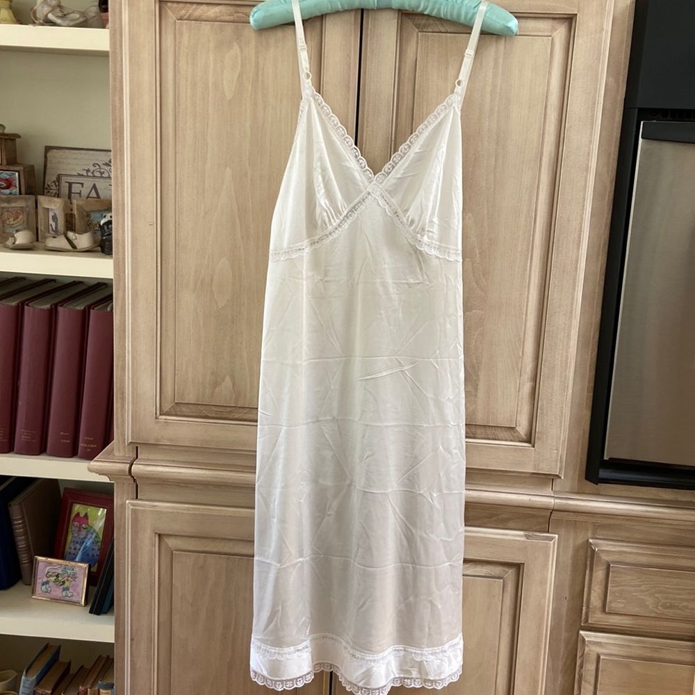 Vintage Sears - Off White Full Slip 70s - size 38